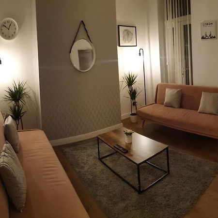 4 Bedrooms, Sleeps 10, Near Lfc & Efc Liverpool Buitenkant foto